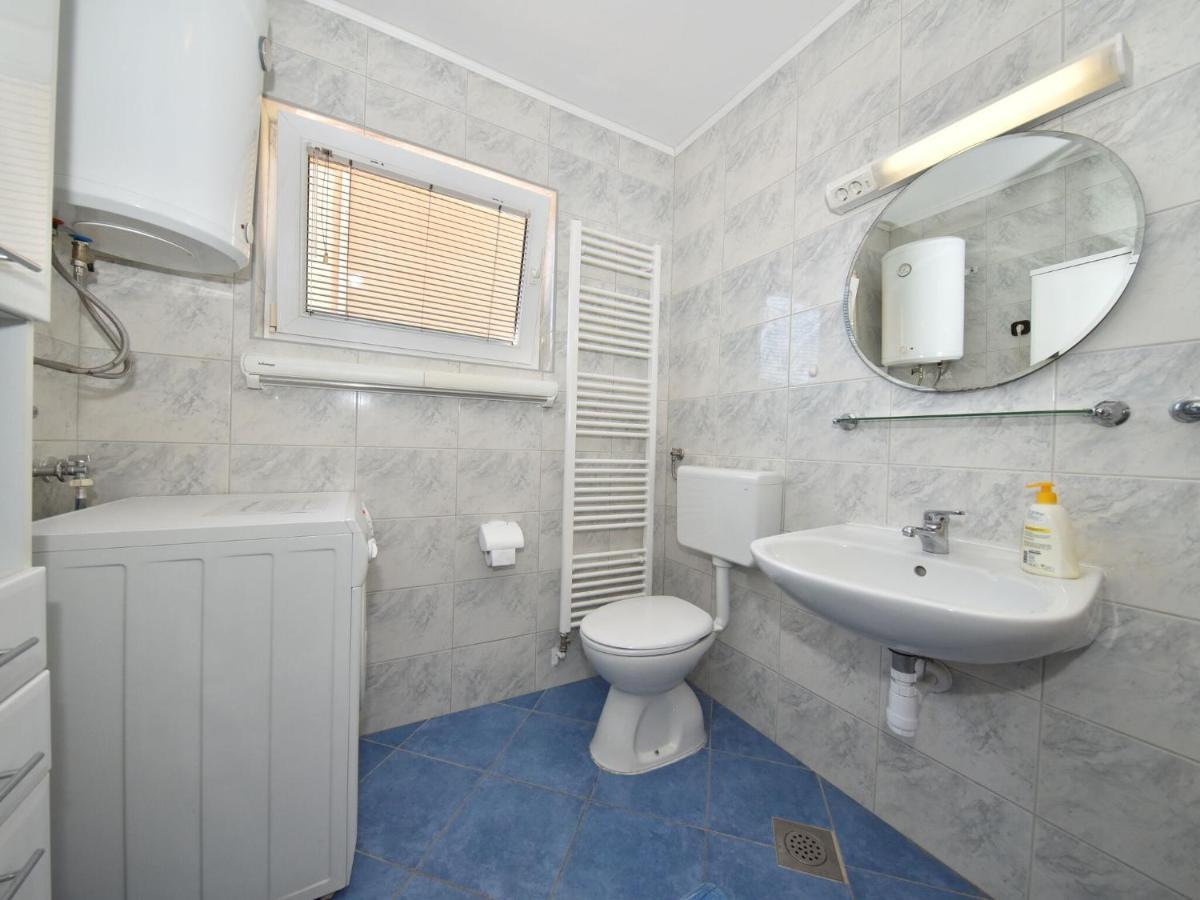 Traditional Apartment In Zadar With Garden Kültér fotó